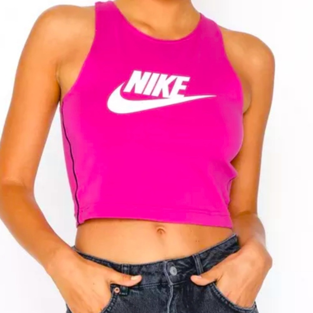 Nike Crop Top! Hot Pink
